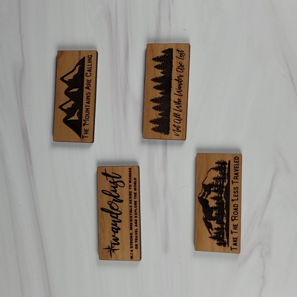 Cherry wood laser-cut mountain magnets - Picture 2 of 2